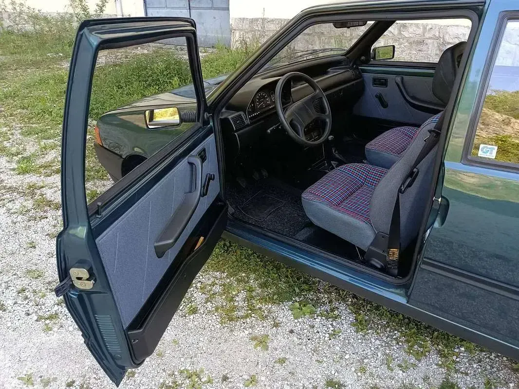 Usata Fiat Uno 45 CV (33 kW) 1993 Blu/azzurro Utilitaria