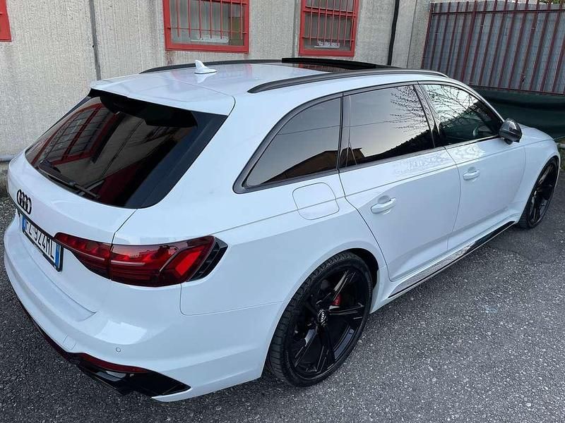 Usata Audi RS4 Ambiente 450 CV (330 kW) 2020 Bianco Station wagon