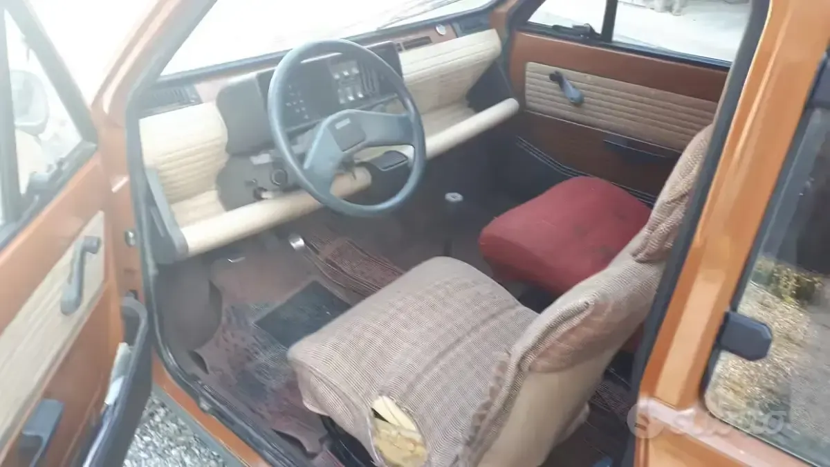 Usata Fiat Panda 45 CV (33 kW) 1981 Marrone Utilitaria