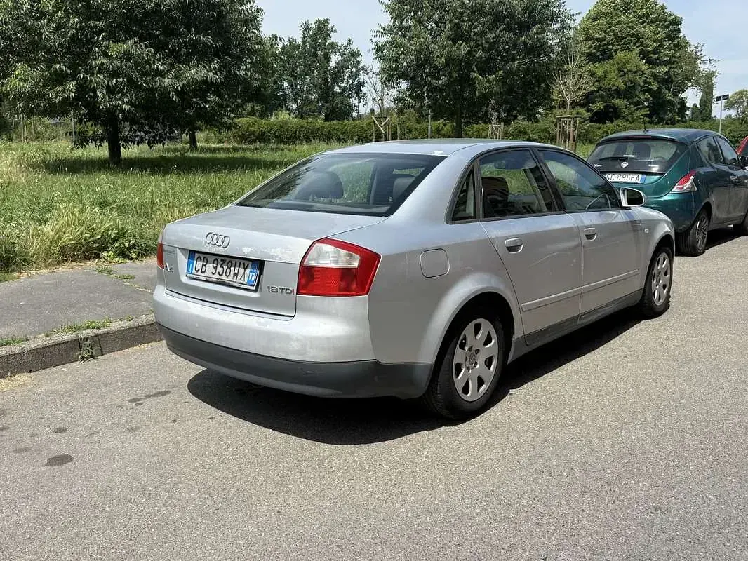 Usata Audi A4 131 CV (96 kW) 2003 Berlina