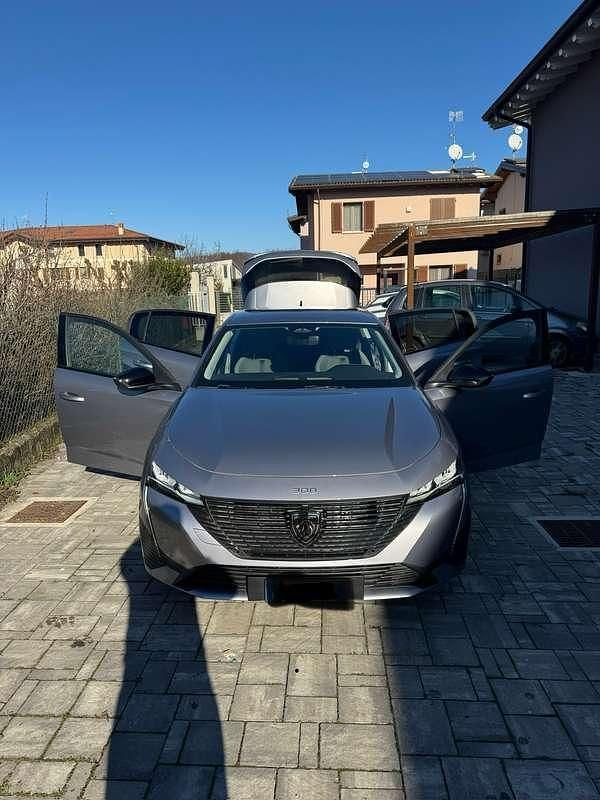 Usata Peugeot 308 Allure 131 CV (96 kW) 2023 Grigio Berlina