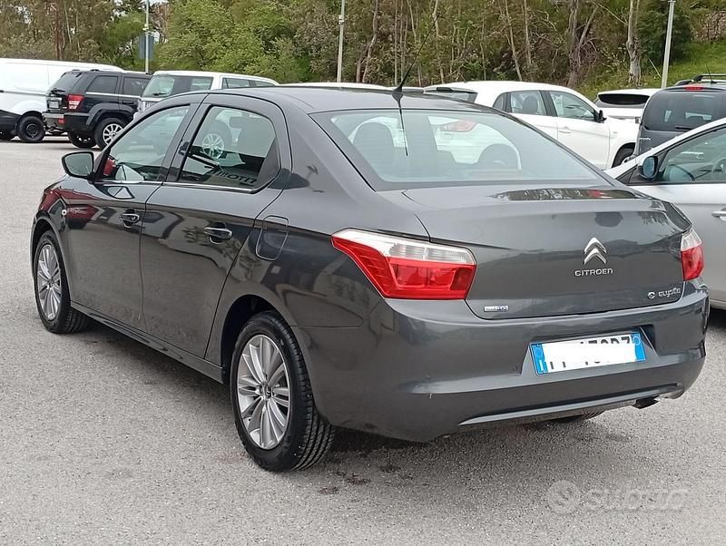 Usado Citroën C-Elysee I Exclusive 99 CV (72 kW) 2016 Gris Berlina