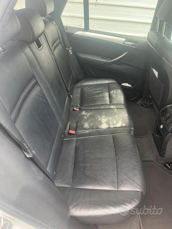 Usata BMW X5 235 CV (172 kW) 2010 SUV