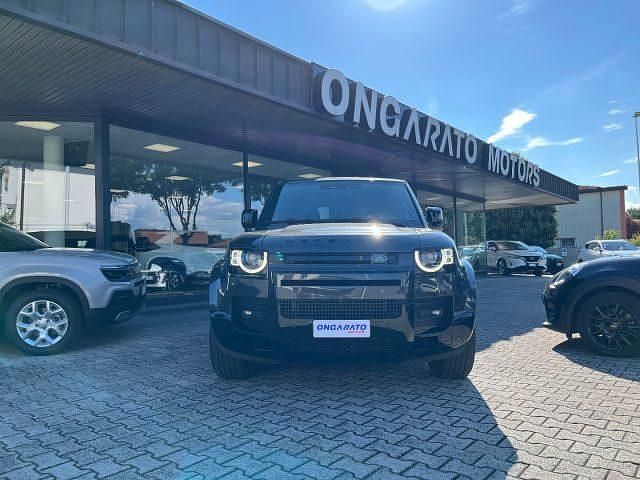 Usata Land Rover Defender SE Dynamic 200 CV (147 kW) 2024 Grigio SUV