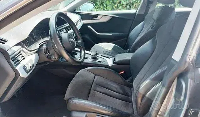 Usata Audi A5 170 CV (125 kW) 2018 Grigio Coupé