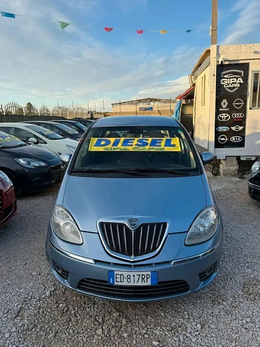 Usata Lancia Musa S 95 CV (69 kW) 2010 Blu Monovolume