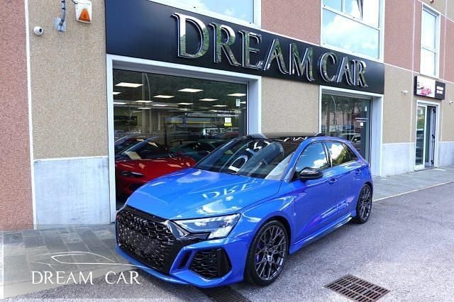 Usata Audi RS3 Performance 407 CV (299 kW) 2023 Grigio perlato Berlina