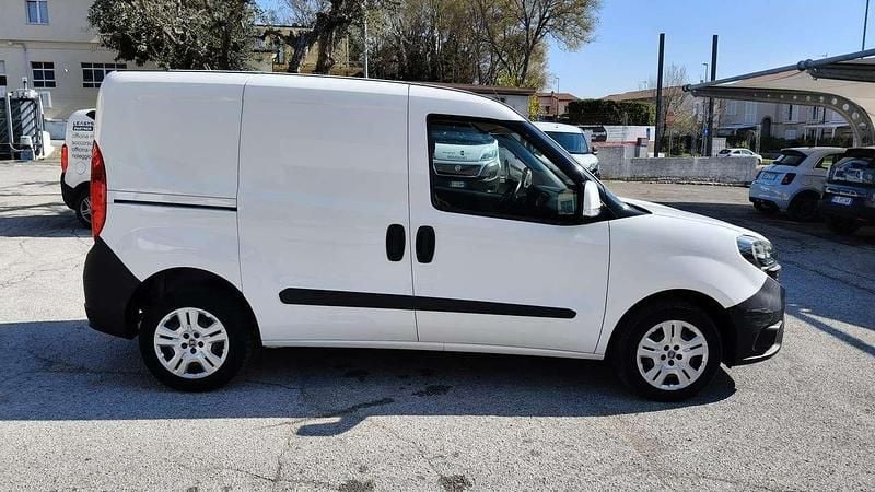 Usata Fiat Doblò Dynamic 95 CV (69 kW) 2019 Bianco Monovolume