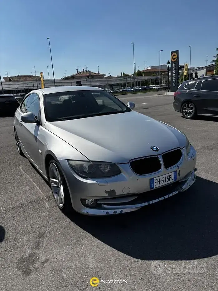 Usata BMW 320 184 CV (135 kW) 2011 Coupé