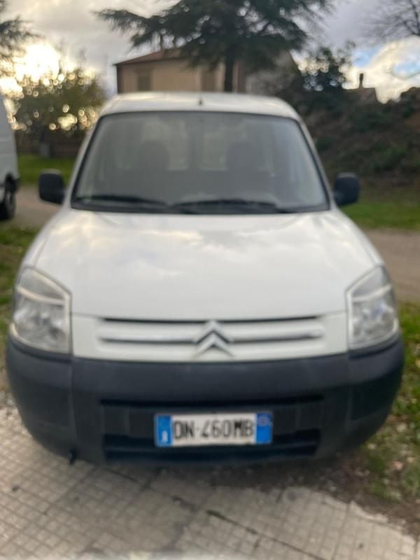 Usata Citroën Berlingo First 75 CV (55 kW) 2008 Bianco Monovolume