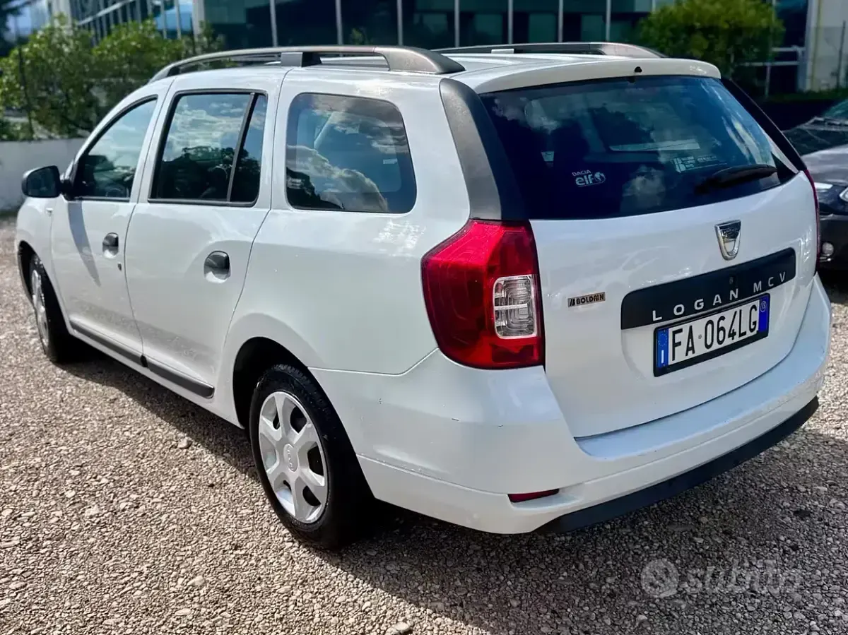 Usata Dacia Logan MCV 75 CV (55 kW) 2015 Bianco Station wagon