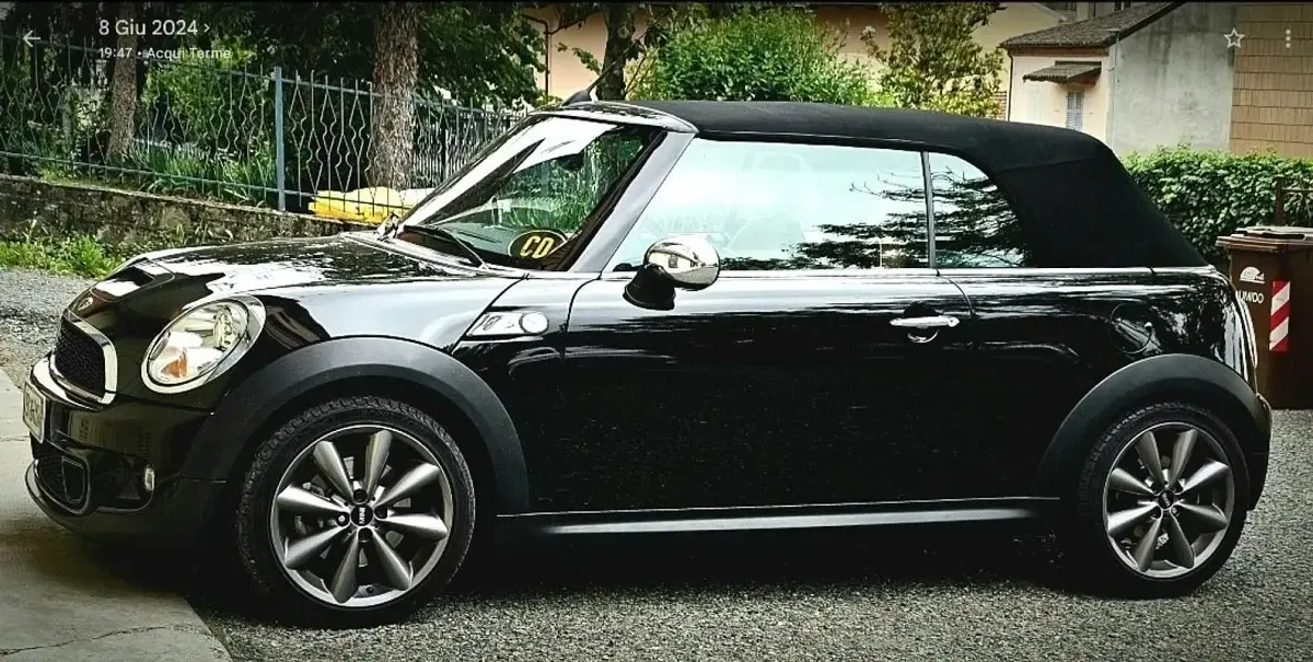 Usata Mini Cooper S Cabriolet 184 CV (135 kW) 2012 Nero Cabrio