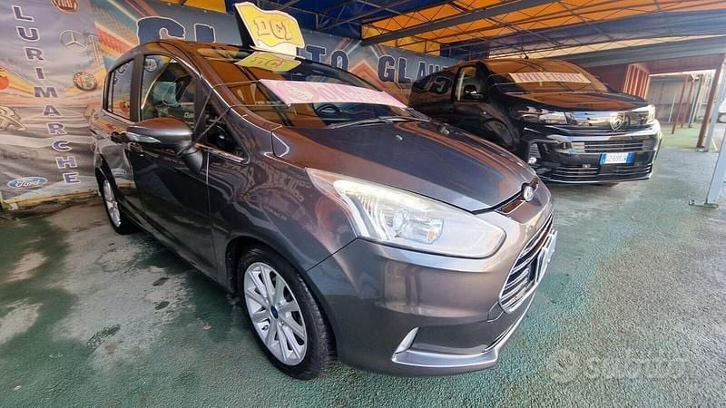Usata Ford B-MAX Titanium 75 CV (55 kW) 2015 Nero Monovolume