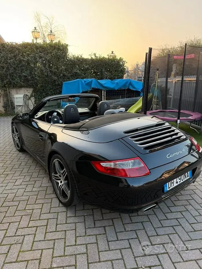 Usata Porsche 997 325 CV (239 kW) 2007 Nero Cabrio