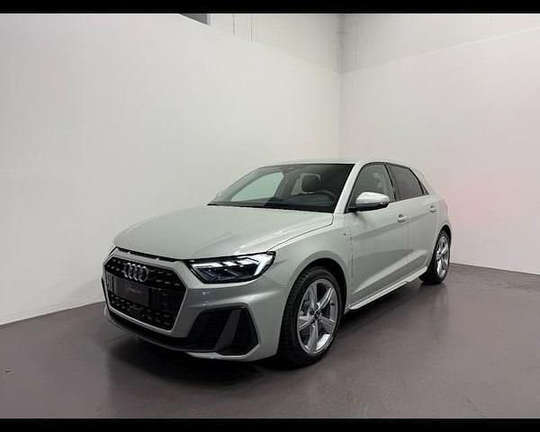 Nuova Audi A1 S-Line 116 CV (85 kW) 2026 Argento rugiada metallizzato Utilitaria