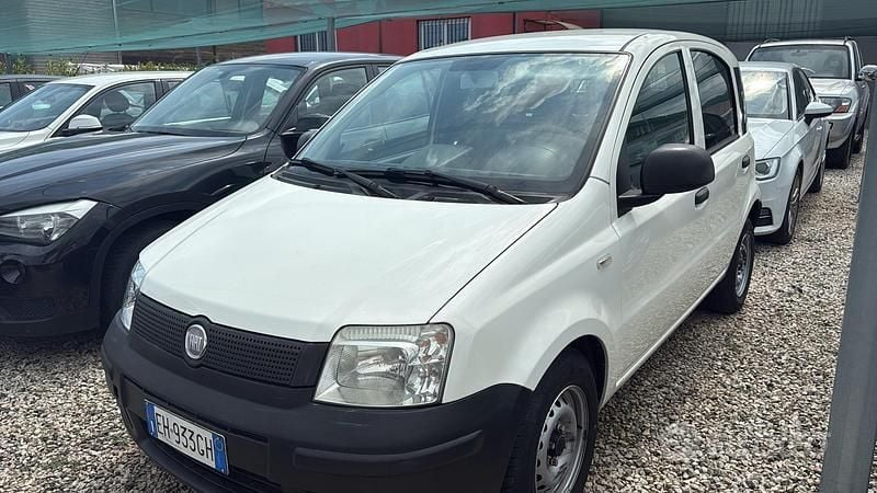 Bianco Usata 2011 Fiat Panda Active Utilitaria | 3500 € (Super prezzo) - Immagine 1/4