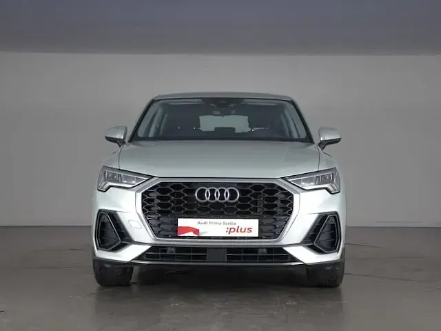 Usata Audi Q3 Sportback Business Plus 245 CV (180 kW) 2022 Argento SUV