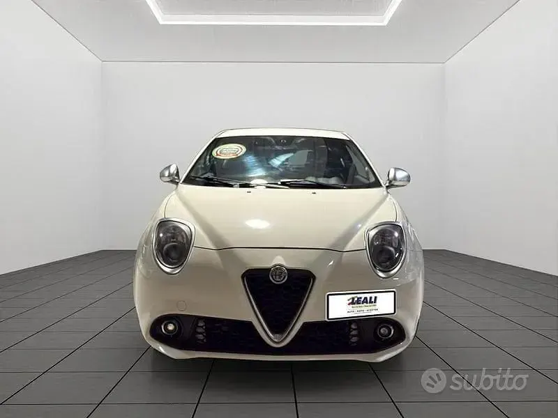 Usata Alfa Romeo MiTo Super 78 CV (57 kW) 2018 Bianco Utilitaria