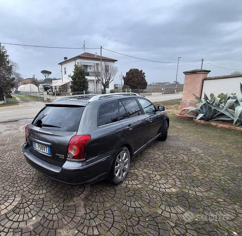 Usata Toyota Avensis 2006 Station wagon