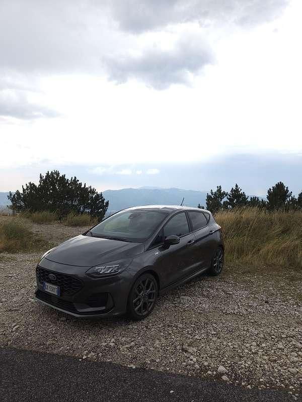 Usata 2022 Ford Fiesta ST-Line Berlina | 15.500 € (Cara) - Immagine 1/2