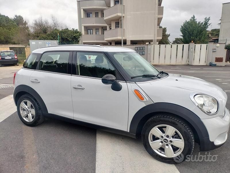 Usata Mini Cooper SD Countryman 111 CV (81 kW) 2015 Bianco SUV
