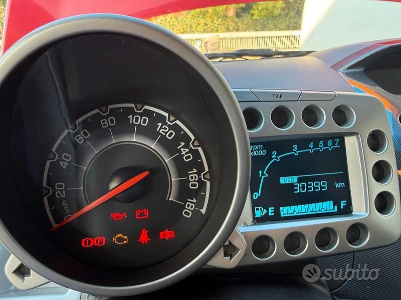 Usata Chevrolet Spark 68 CV (50 kW) 2013 Rosso Utilitaria