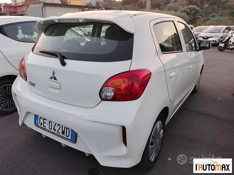 Usata Mitsubishi Space Star Invite 80 CV (58 kW) 2021 Bianco Utilitaria
