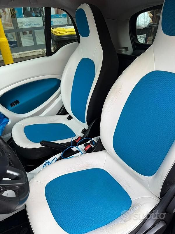 Usata Smart ForFour 2016 Bianco Utilitaria