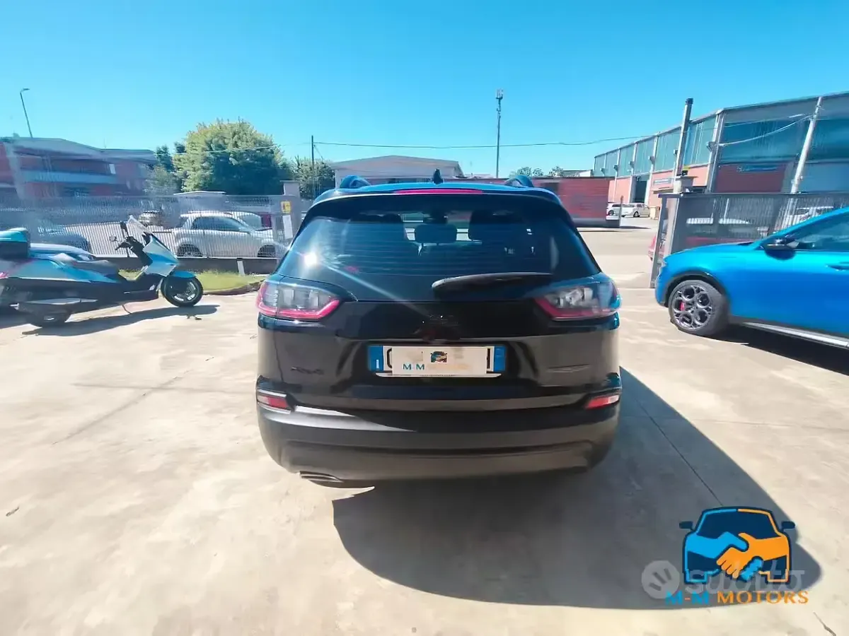 Usata Jeep Cherokee 194 CV (142 kW) 2020 Nero SUV
