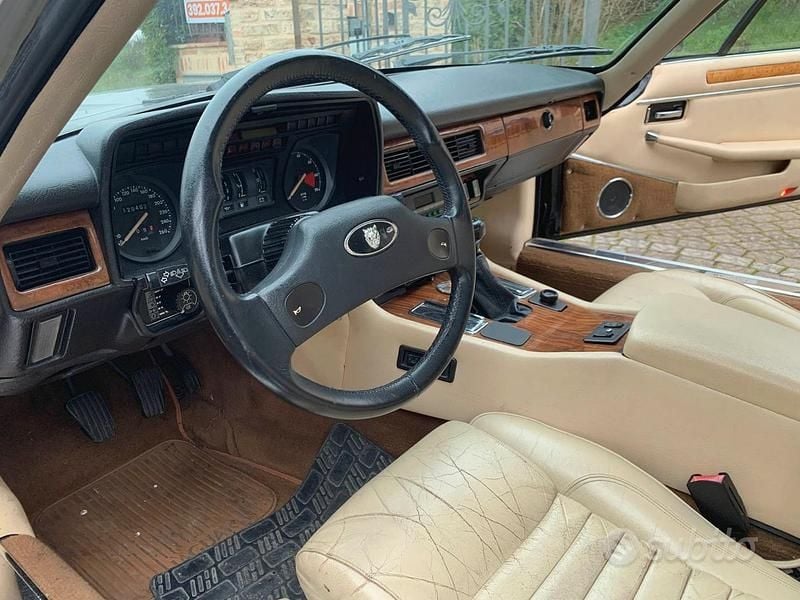 Usata Jaguar XJS S 224 CV (164 kW) 1988 Nero Coupé