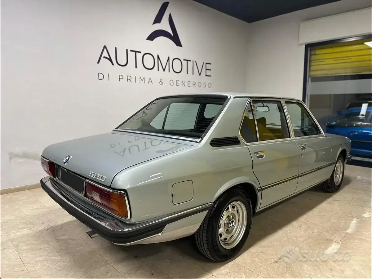 Usata BMW 520 Efficient Dynamics 122 CV (89 kW) 1980 Grigio Berlina