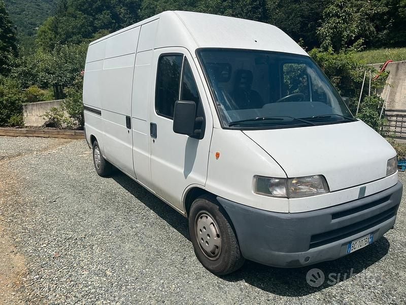 Usata Fiat Ducato 86 CV (63 kW) 1999 Furgone