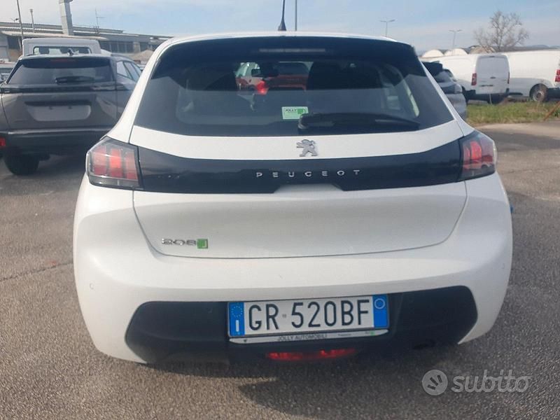 Usata Peugeot 208 100 CV (73 kW) 2023 Bianco Utilitaria