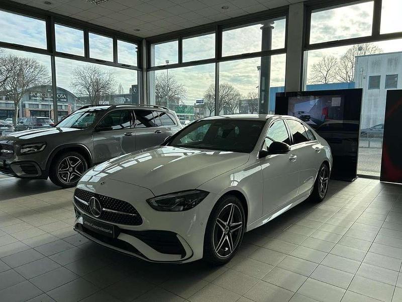 Nuova Mercedes C220 200 CV (147 kW) 2026 Bianco polare Berlina