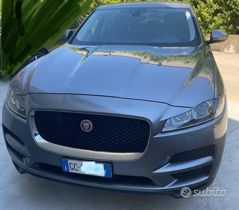 Usata Jaguar F-Pace 250 CV (183 kW) 2020 Grigio SUV
