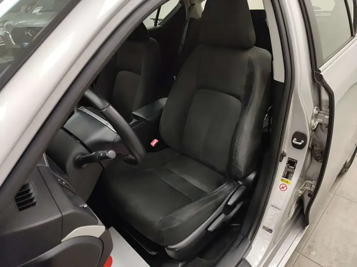 Usata Lexus CT200h Executive Line 99 CV (72 kW) 2012 Argento Berlina
