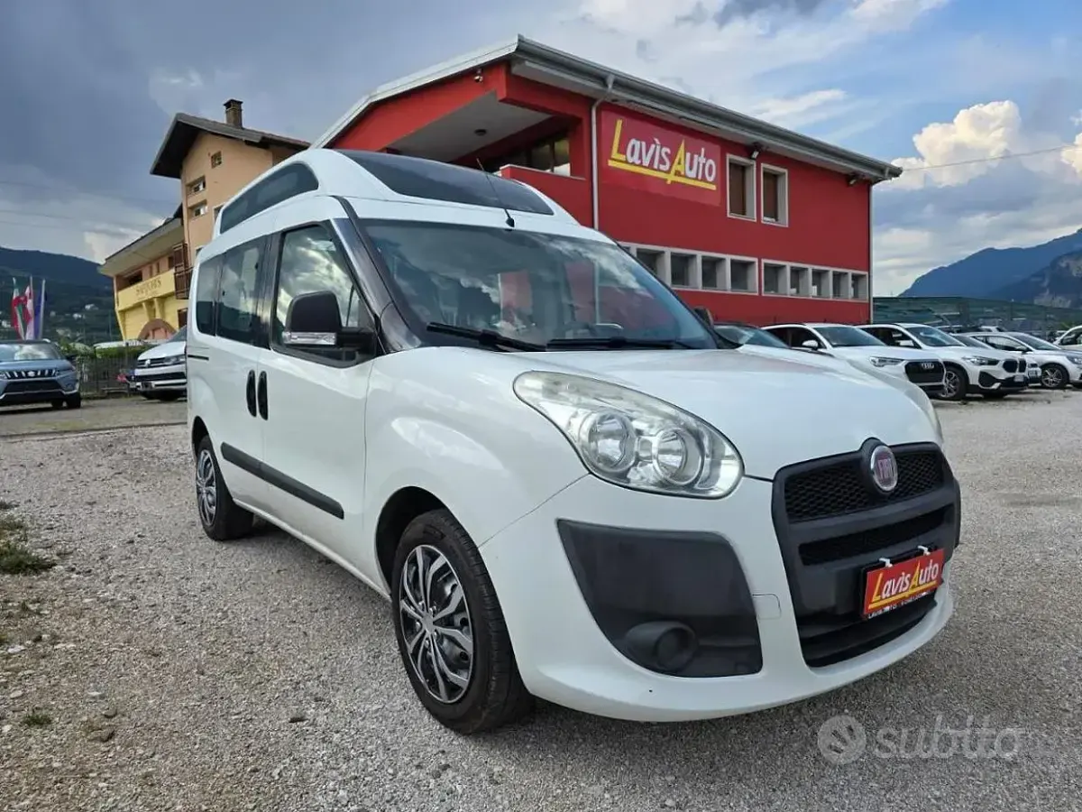 Usata Fiat Doblò 95 CV (69 kW) 2012 Monovolume