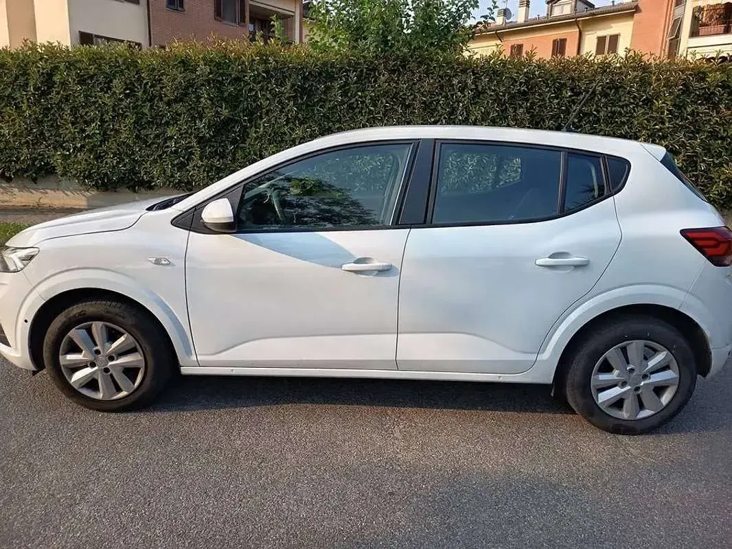 Usata Dacia Sandero Expression 101 CV (74 kW) 2023 Bianco Berlina