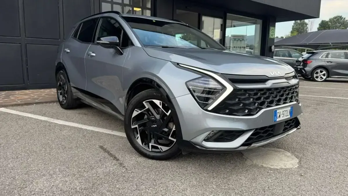Usata Kia Sportage GT-Line 136 CV (100 kW) 2024 Grigio SUV