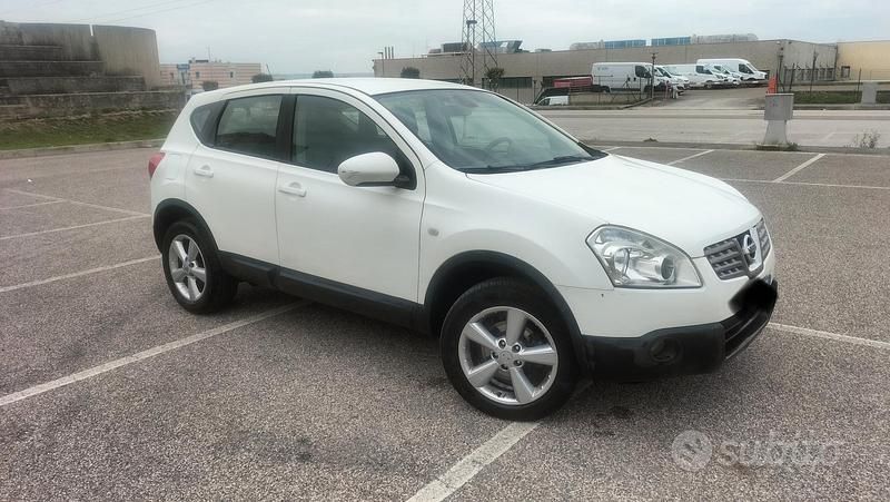 Usata Nissan Qashqai 2009 Bianco SUV