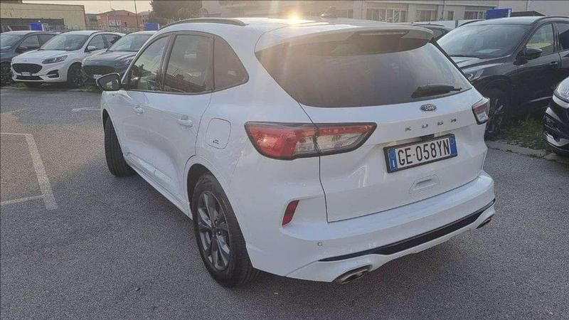 Usata Ford Kuga ST-Line 120 CV (88 kW) 2021 Bianco SUV