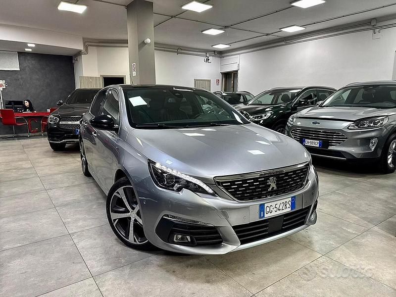 Usata Peugeot 308 GT 130 CV (95 kW) 2021 Grigio Berlina