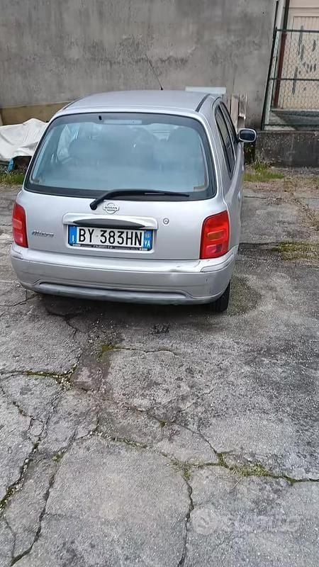 Usata Nissan Micra 2002 Grigio Utilitaria