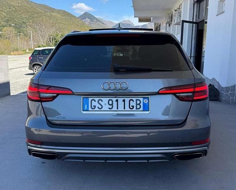 Usata Audi A4 S-Line 350 CV (257 kW) 2019 Grigio Station wagon