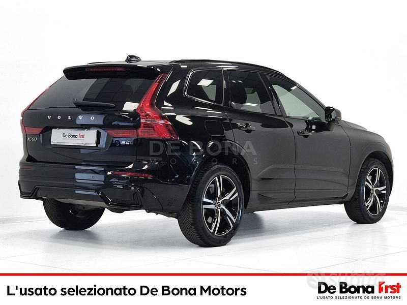 Usata Volvo XC60 Plus 197 CV (144 kW) 2022 Nero SUV