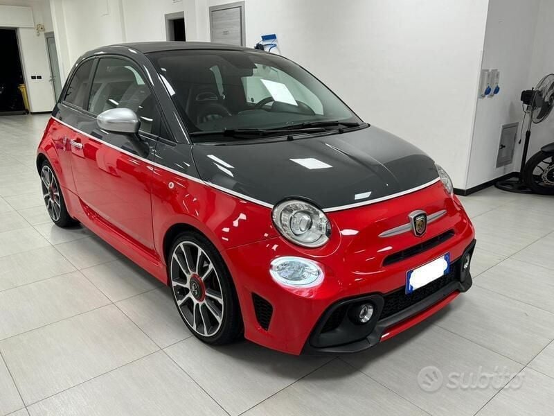 Usata Abarth 595C Turismo 165 CV (121 kW) 2019 Rosso Cabrio