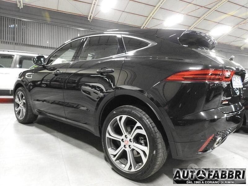 Usata Jaguar E-Pace R-Dynamic 179 CV (131 kW) 2019 Nero(met.) SUV