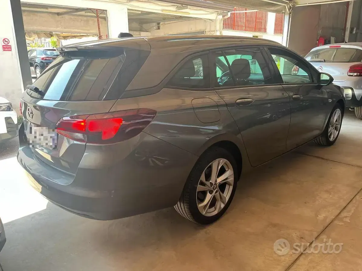 Usata Opel Astra GS Line 122 CV (89 kW) 2021 Vari colori Station wagon
