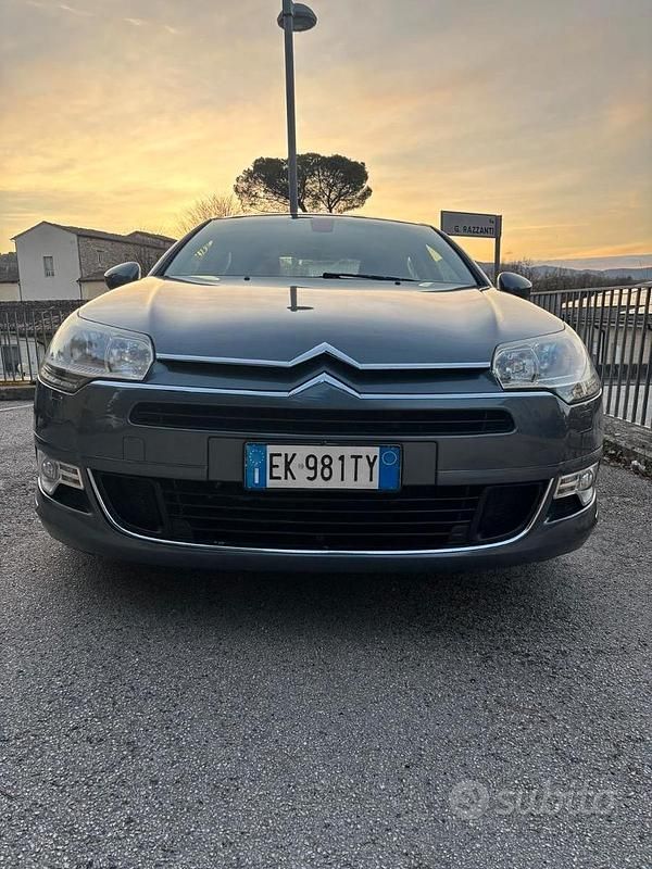 Usata Citroën C5 136 CV (100 kW) 2011 Grigio Berlina