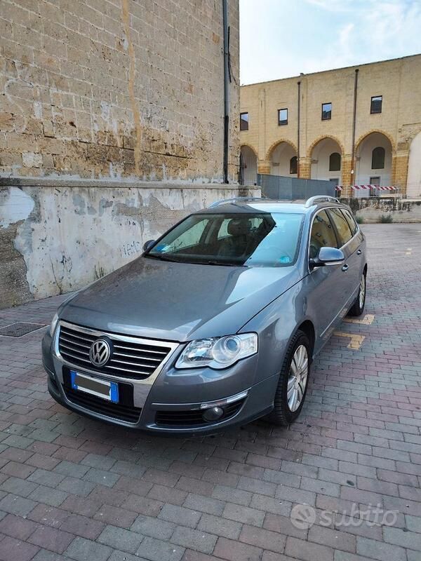 Usata VW Passat Comfortline 150 CV (110 kW) 2006 Grigio Station wagon